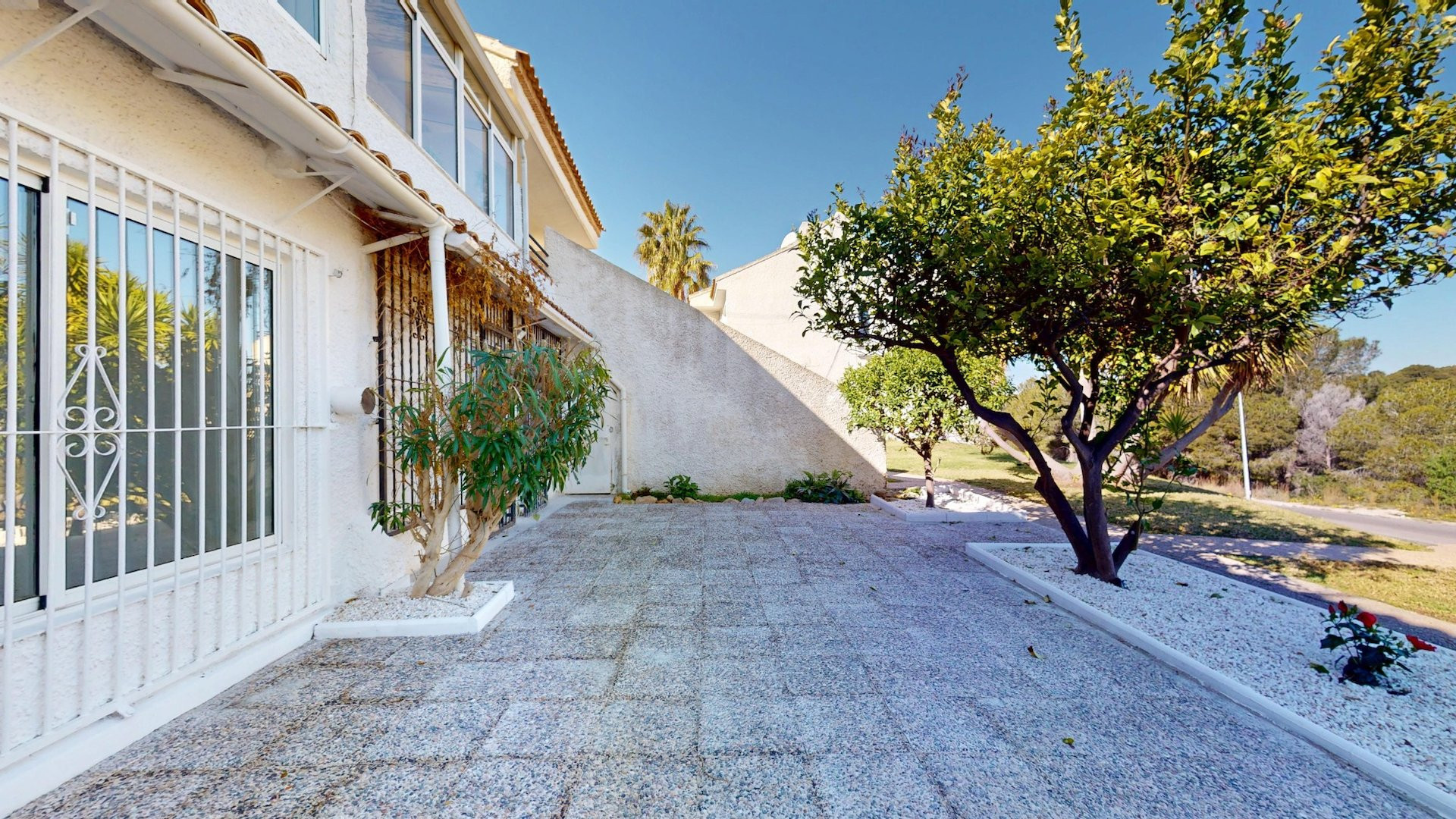 Apartamento · Reventa - Villamartin · Alicante · España Apartamento · Reventa - Villamartin · Alicante · España