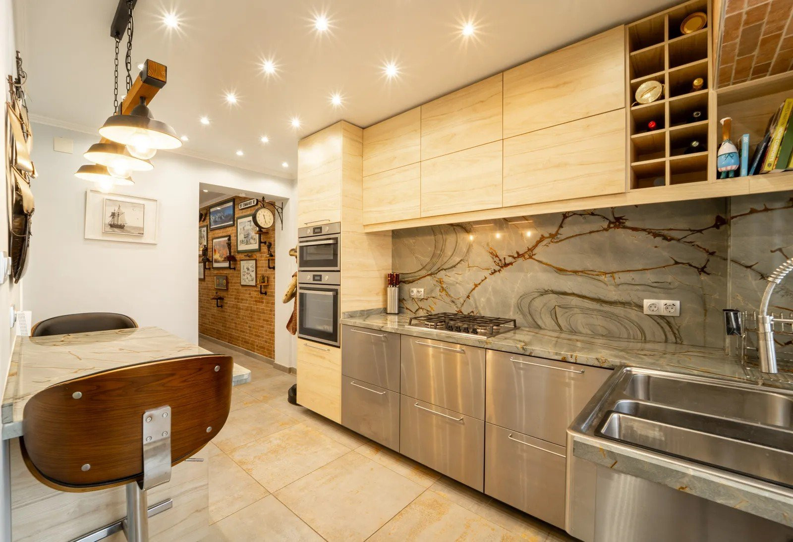 Apartment · Resale - Torrevieja · Alicante · Spain Apartment · Resale - Torrevieja · Alicante · Spain