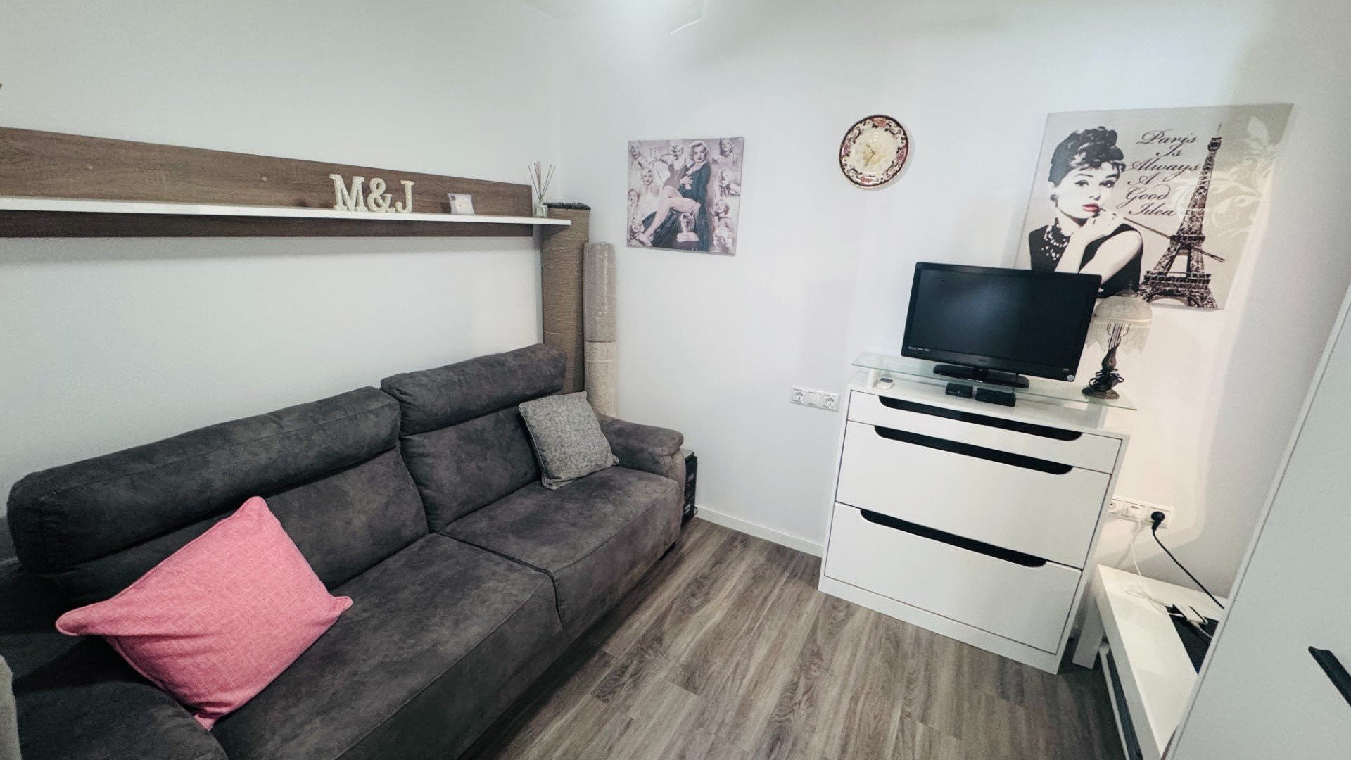 Apartment · Resale - Orihuela · Alicante · Spain Apartment · Resale - Orihuela · Alicante · Spain