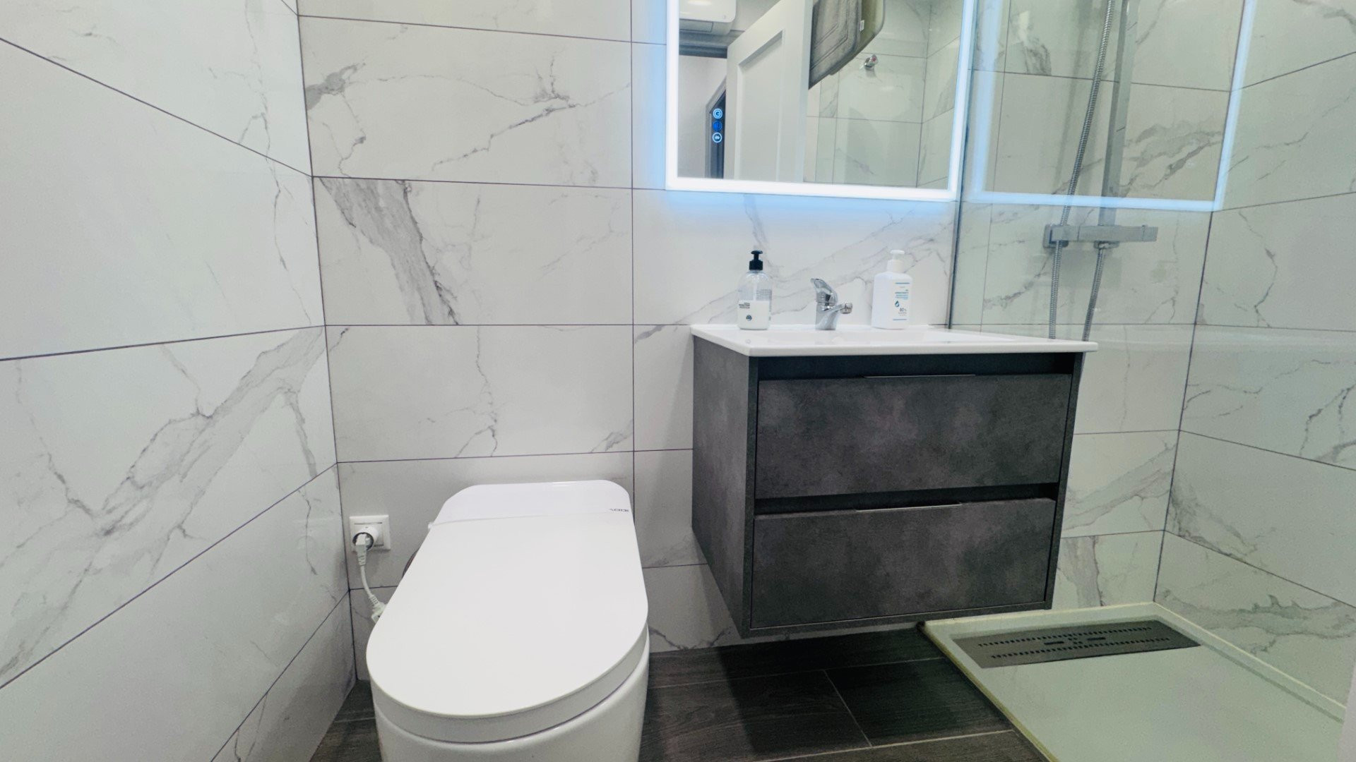 Apartment · Resale - Orihuela · Alicante · Spain Apartment · Resale - Orihuela · Alicante · Spain