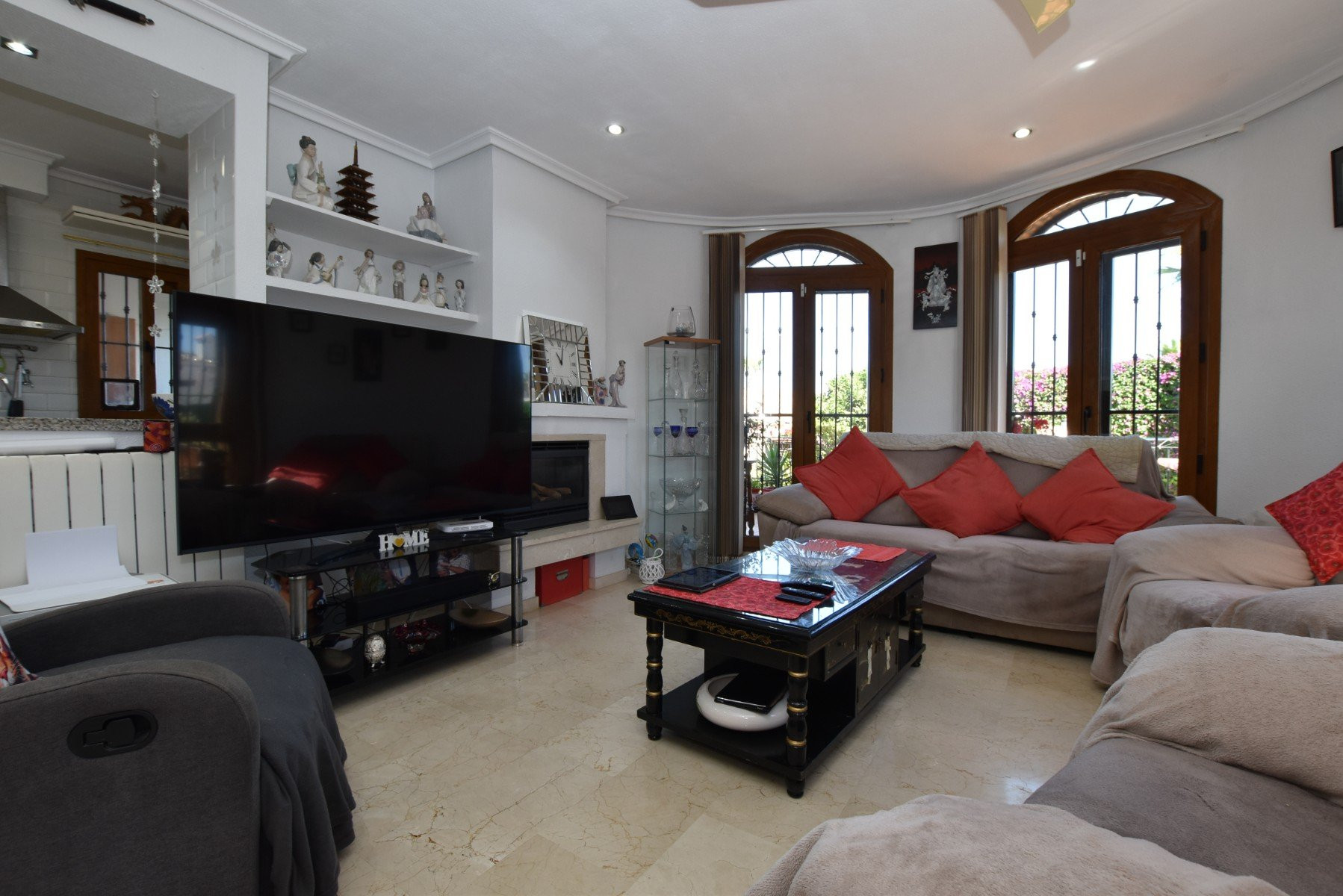 Villa · Resale - Algorfa · La Finca Golf Resort · Alicante · Spain
