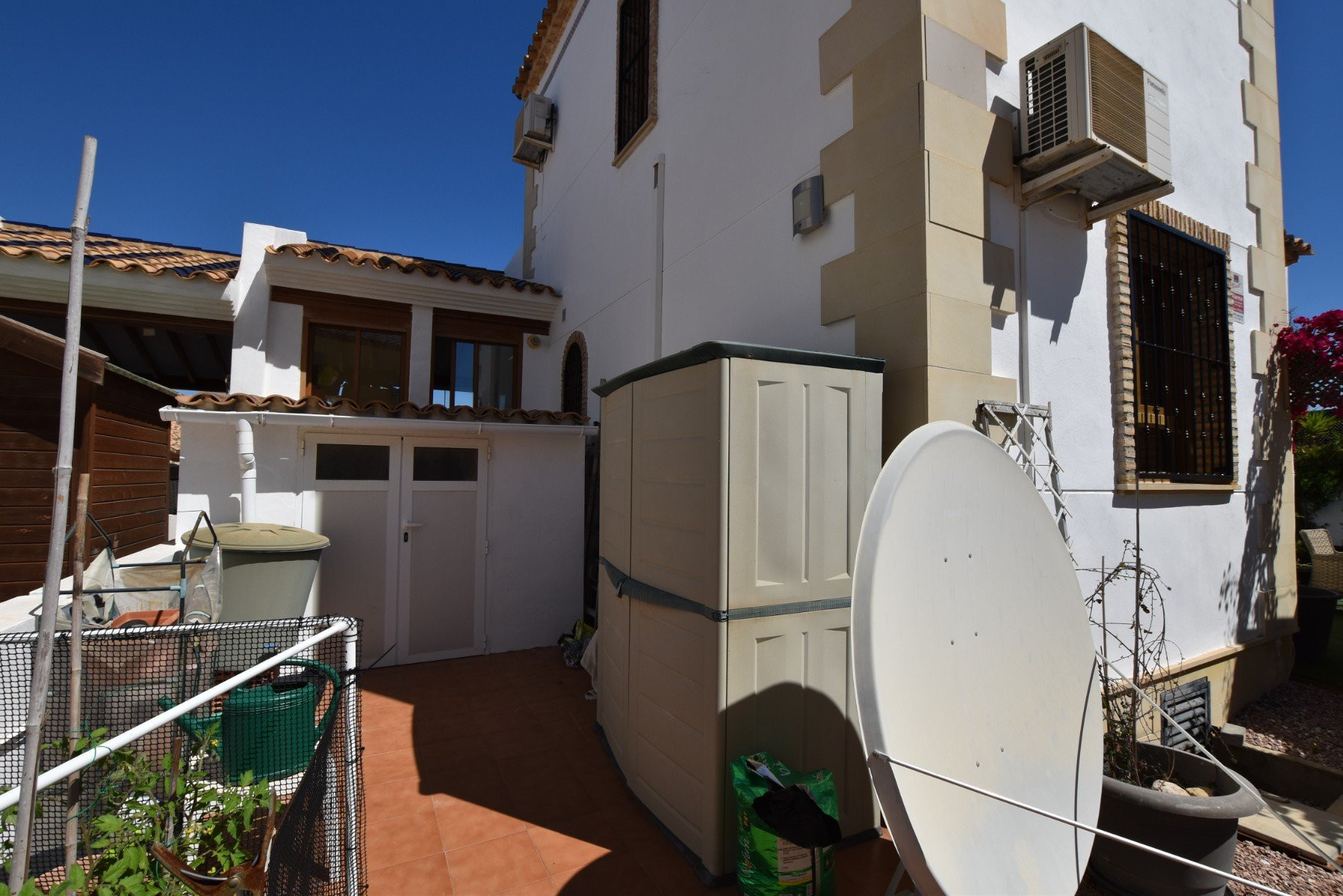 Villa · Resale - Algorfa · La Finca Golf Resort · Alicante · Spain