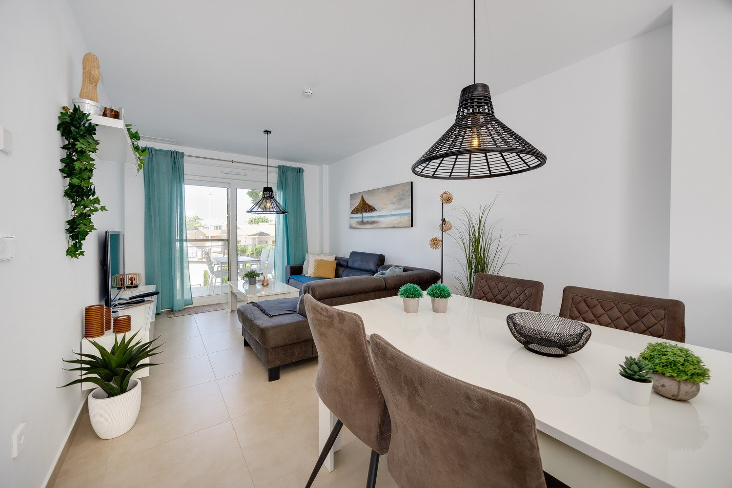 Apartamento · Reventa - Pilar de la Horadada · Alicante · España Apartamento · Reventa - Pilar de la Horadada · Alicante · España