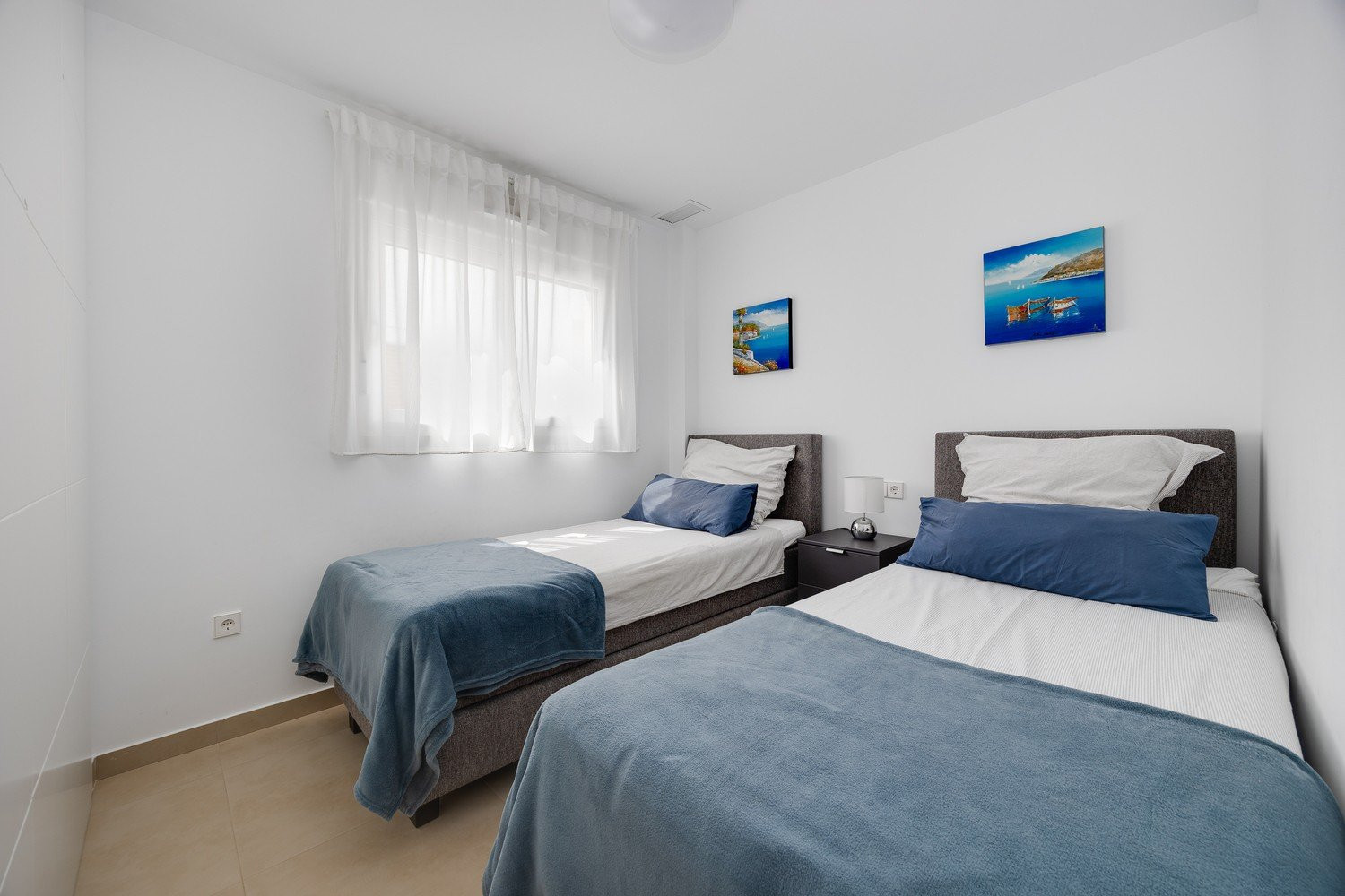 Apartamento · Reventa - Pilar de la Horadada · Alicante · España Apartamento · Reventa - Pilar de la Horadada · Alicante · España