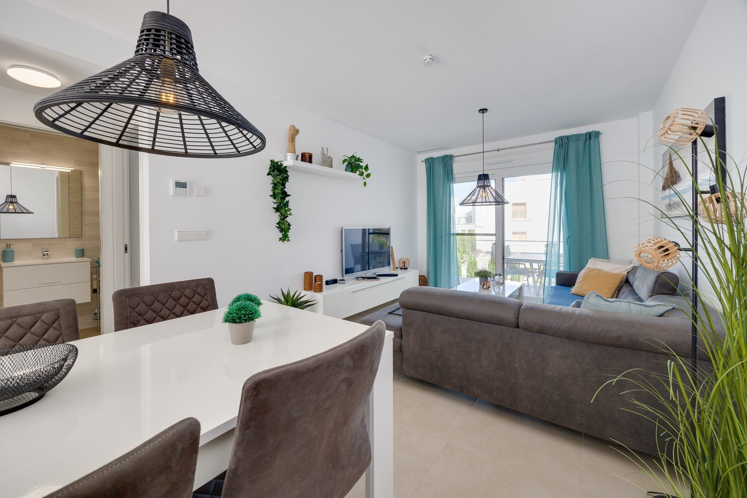 Apartamento · Reventa - Pilar de la Horadada · Alicante · España Apartamento · Reventa - Pilar de la Horadada · Alicante · España