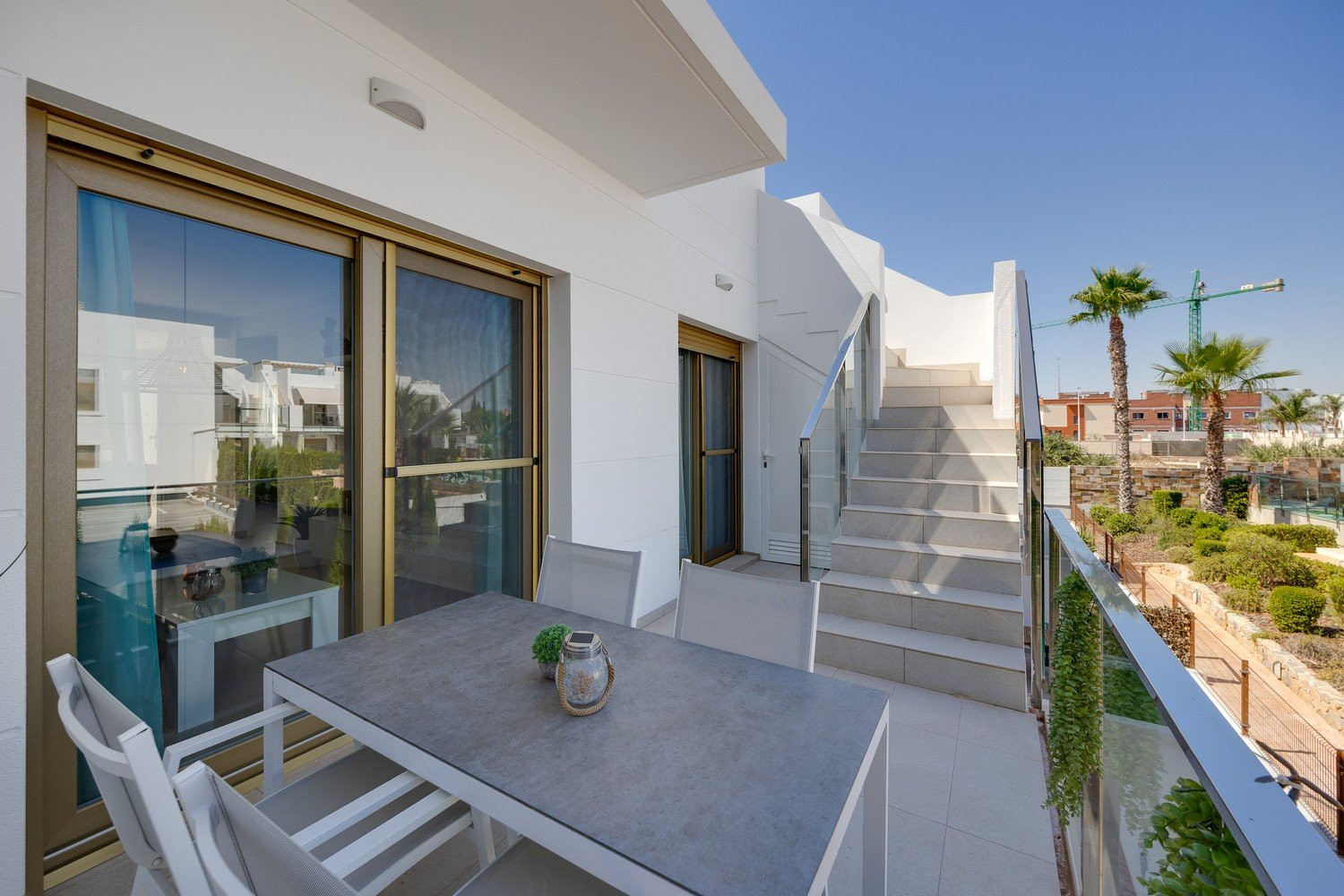 Apartamento · Reventa - Pilar de la Horadada · Alicante · España Apartamento · Reventa - Pilar de la Horadada · Alicante · España