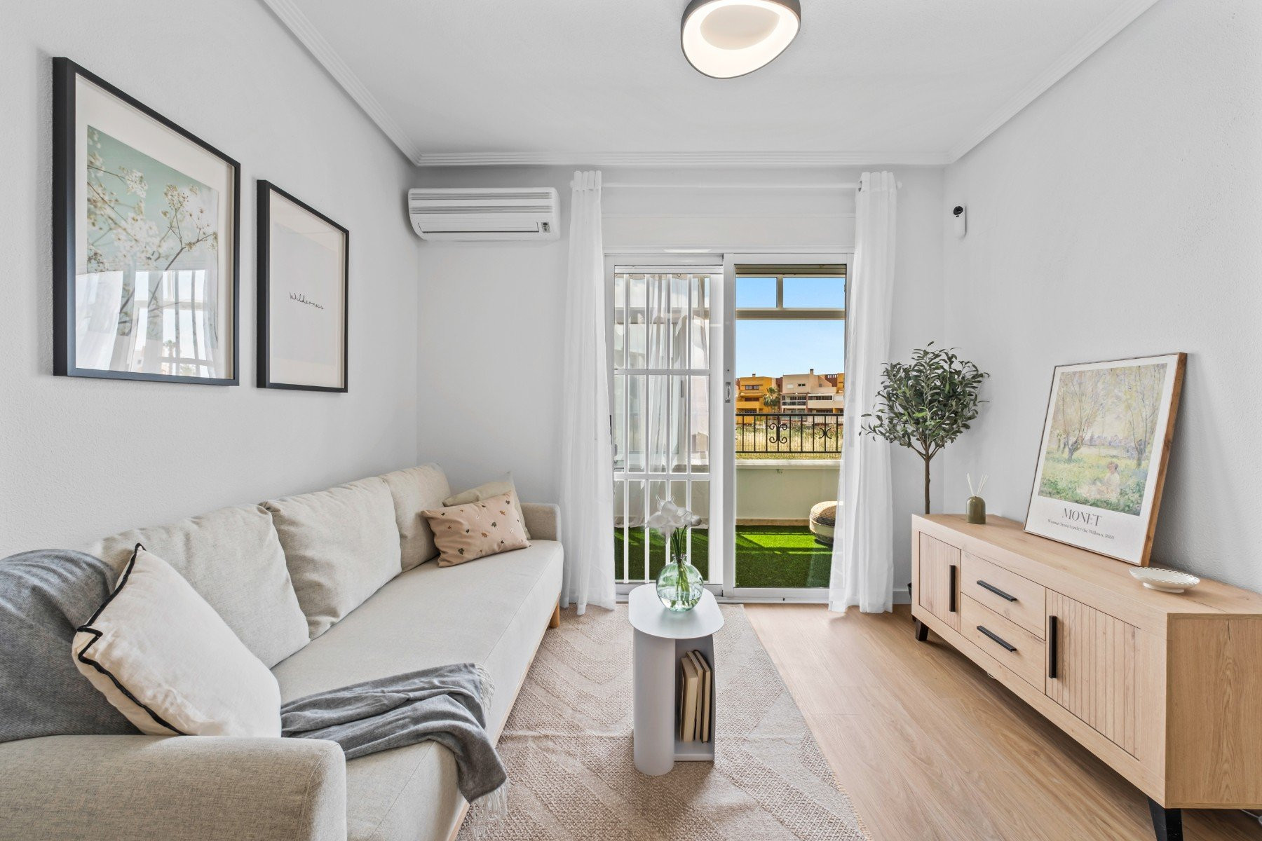 Apartamento · Reventa - Orihuela Costa · Playa Flamenca · Alicante · España Apartamento · Reventa - Orihuela Costa · Playa Flamenca · Alicante · España
