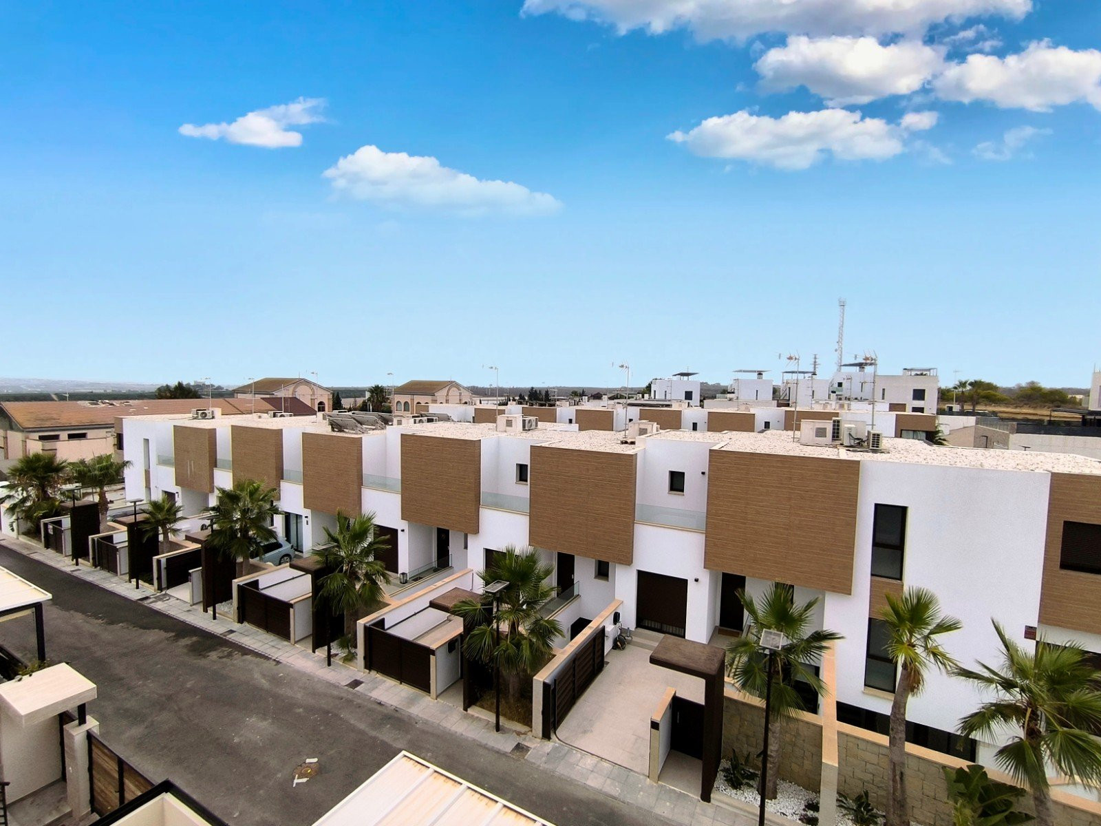 Herenhuis · Herverkoop - Algorfa · La Finca Golf Resort · Alicante · Spanje Herenhuis · Herverkoop - Algorfa · La Finca Golf Resort · Alicante · Spanje