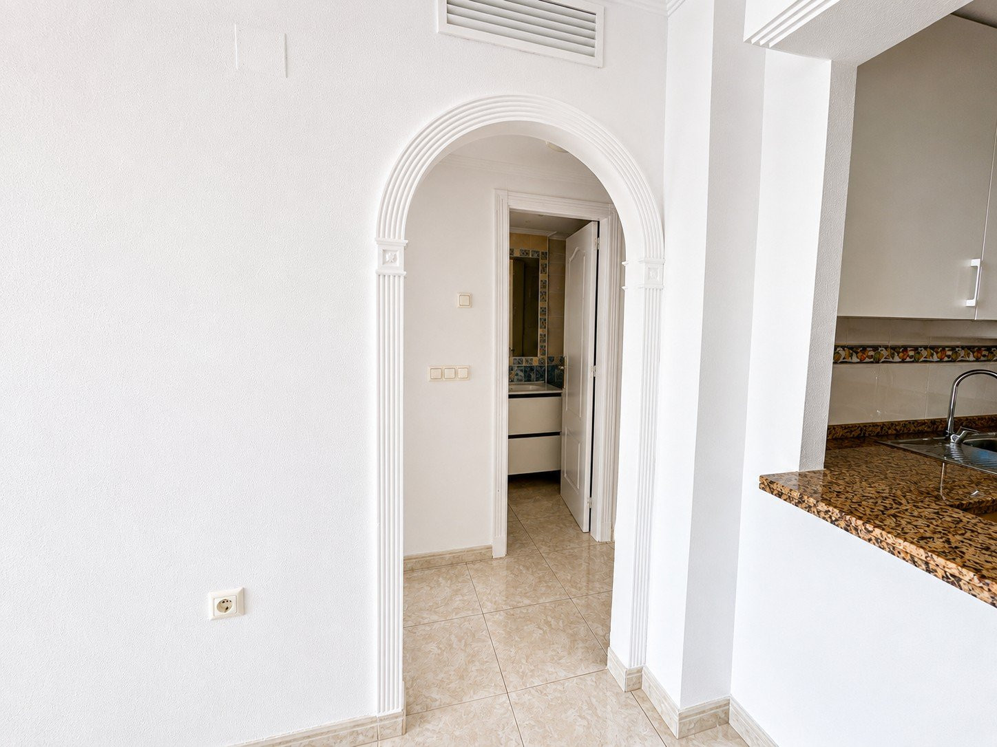 Apartment · Resale - Algorfa · Alicante · Spain Apartment · Resale - Algorfa · Alicante · Spain