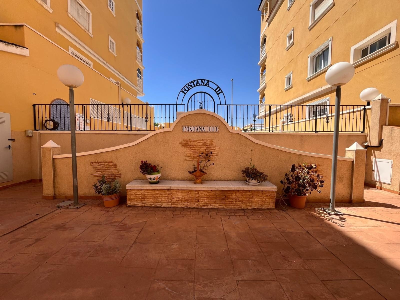 Apartment · Resale - Algorfa · Alicante · Spain Apartment · Resale - Algorfa · Alicante · Spain