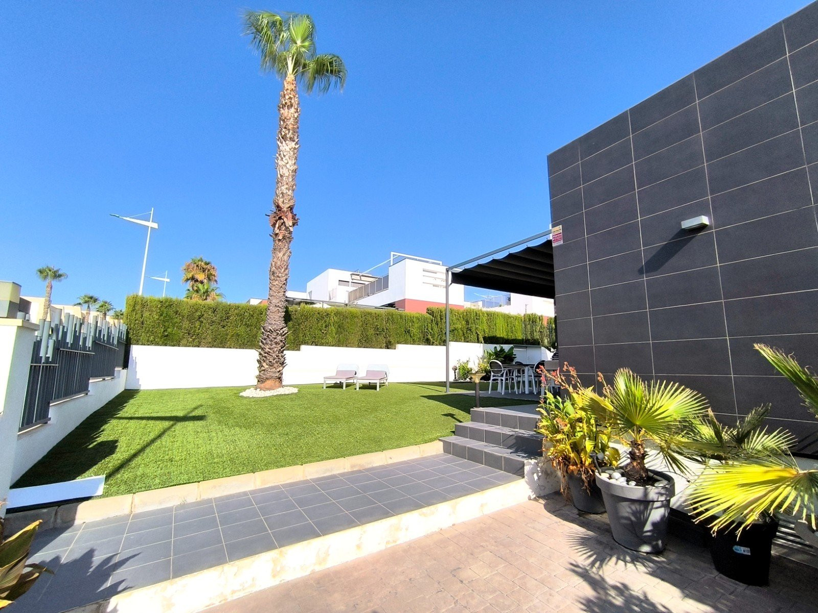 Herenhuis · Herverkoop - Algorfa · Alicante · Spanje Herenhuis · Herverkoop - Algorfa · Alicante · Spanje