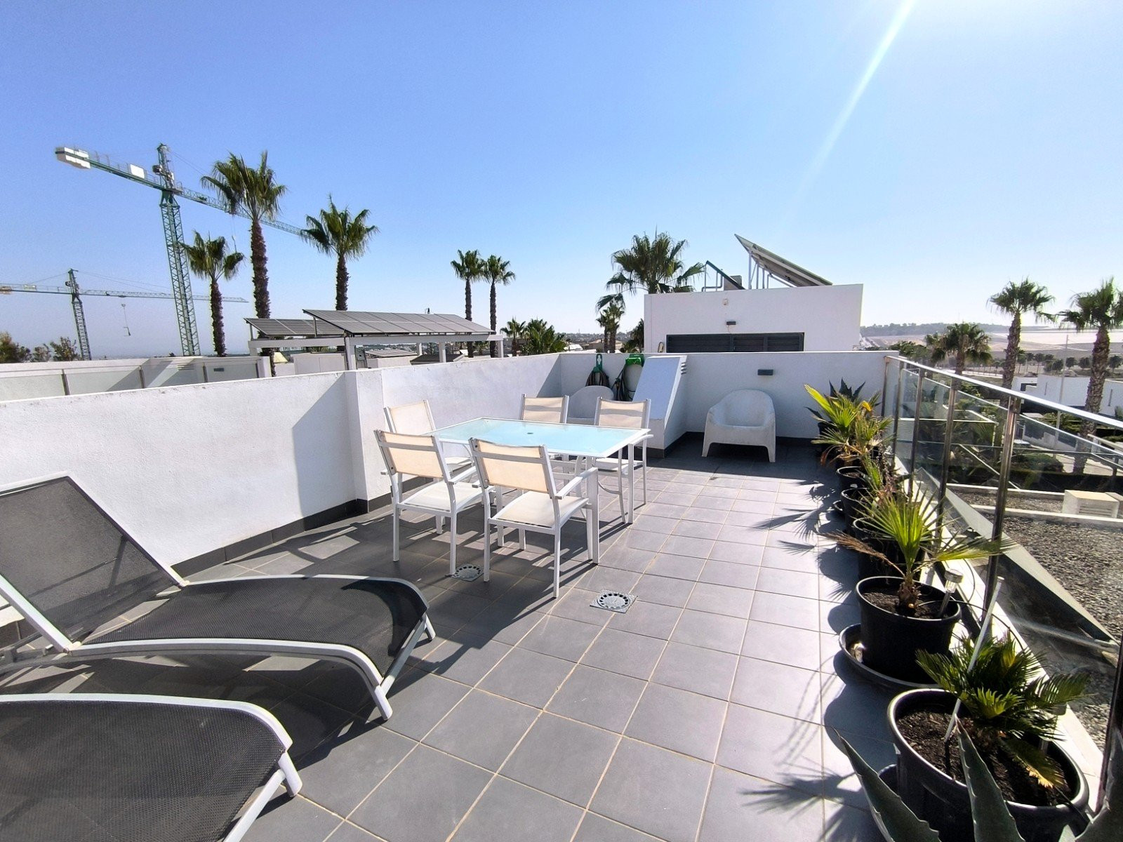Herenhuis · Herverkoop - Algorfa · Alicante · Spanje Herenhuis · Herverkoop - Algorfa · Alicante · Spanje
