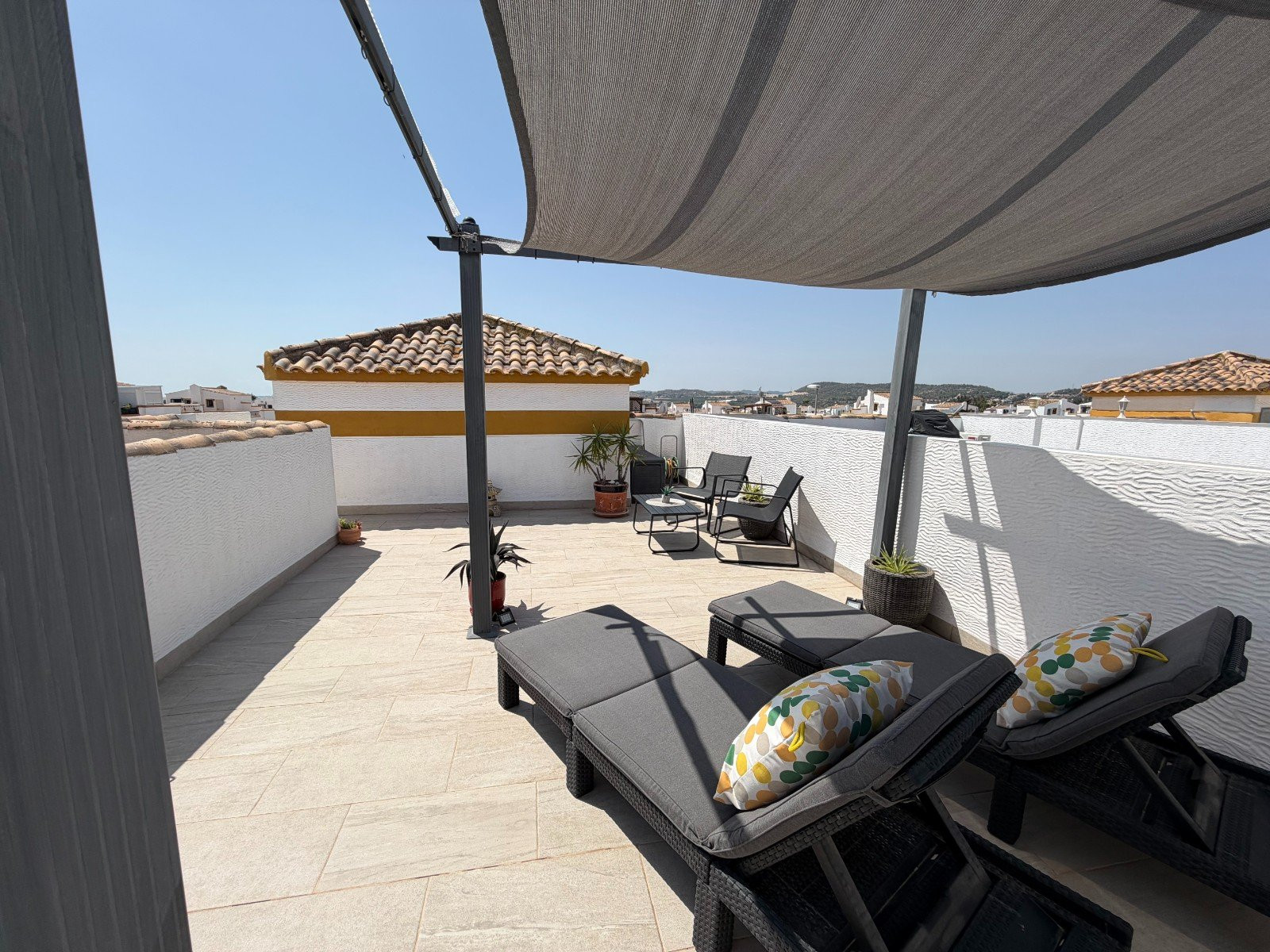 Apartment · Resale - Orihuela · Alicante · Spain Apartment · Resale - Orihuela · Alicante · Spain