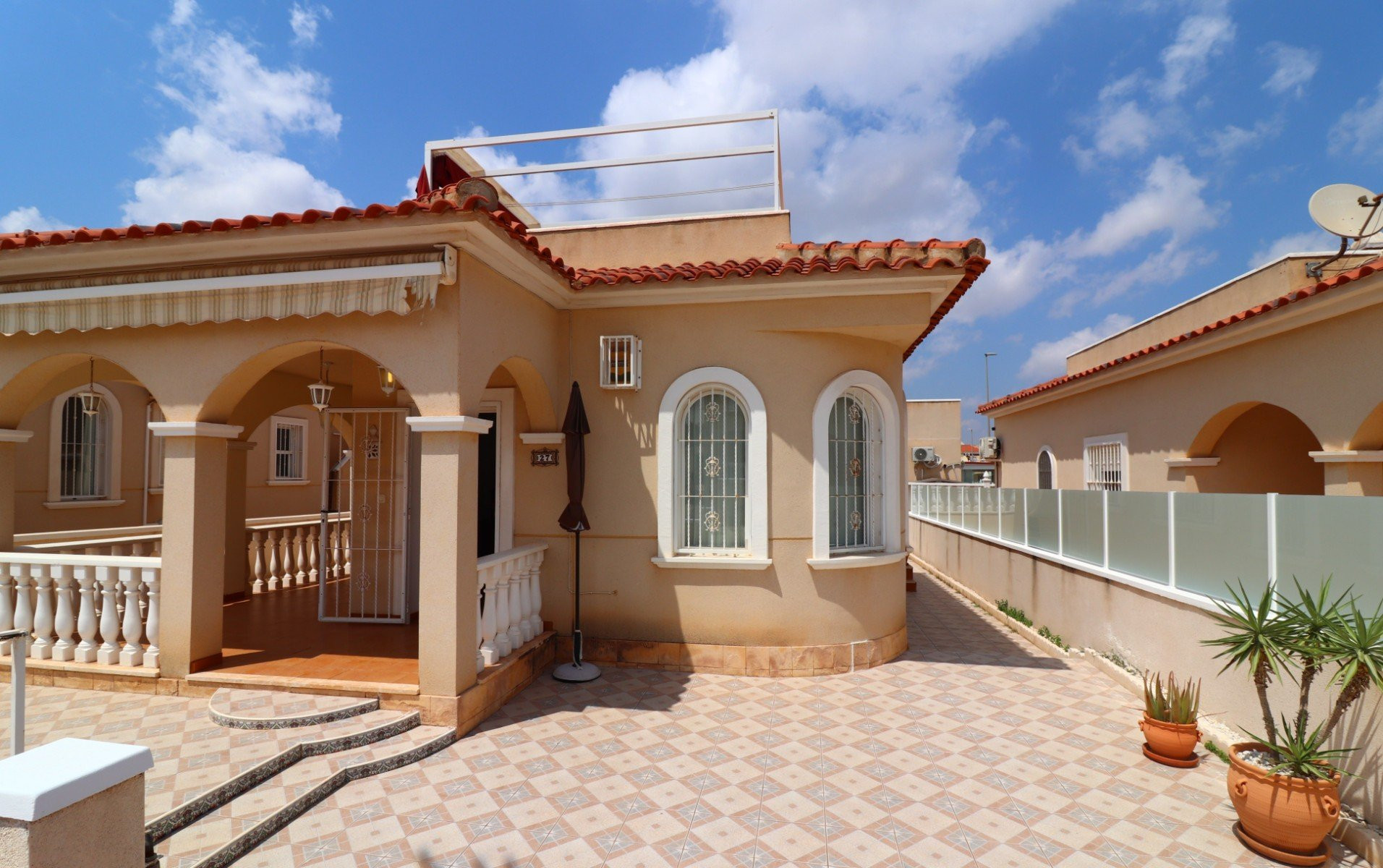Reventa - Villa - Lo Crispin