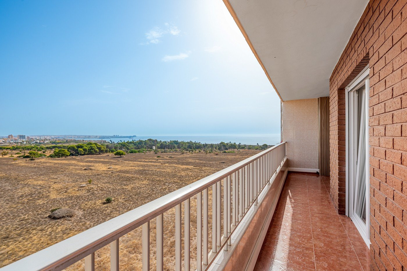 Apartamento · Reventa - Orihuela Costa · Punta Prima · Alicante · España Apartamento · Reventa - Orihuela Costa · Punta Prima · Alicante · España