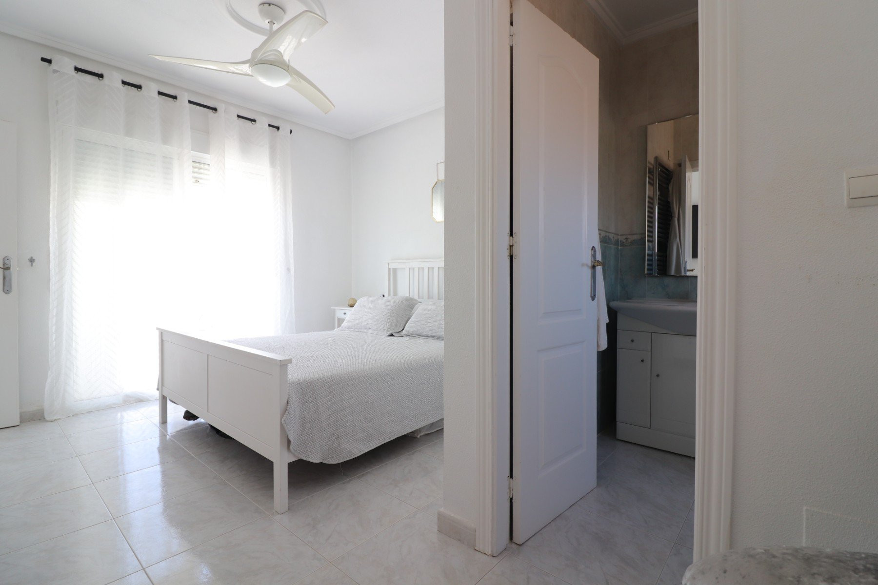 Villa · Reventa - Benijofar · Alicante · España Villa · Reventa - Benijofar · Alicante · España
