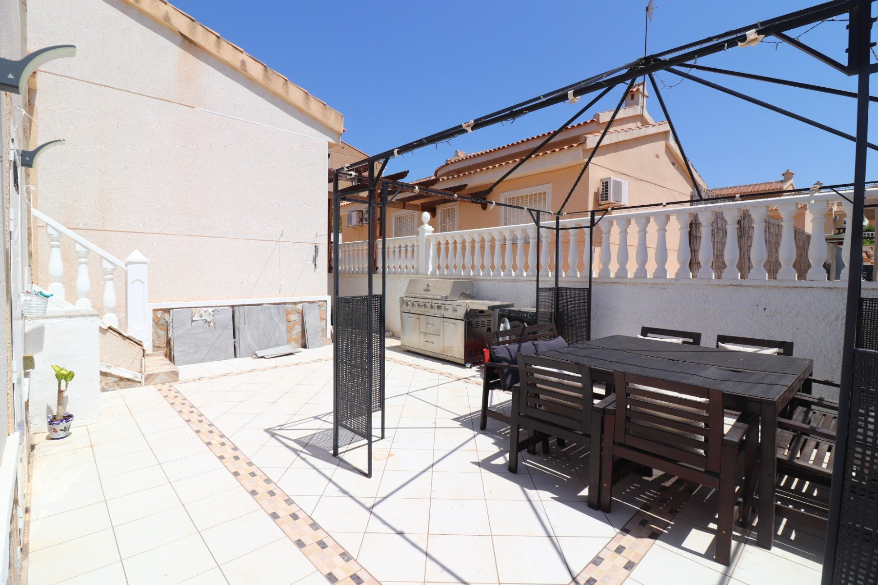Villa · Reventa - Benijofar · Alicante · España Villa · Reventa - Benijofar · Alicante · España
