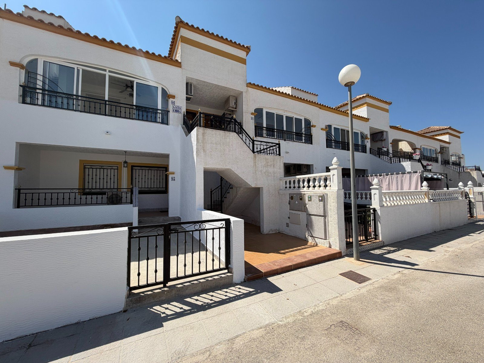 Apartment · Resale - Orihuela · Alicante · Spain Apartment · Resale - Orihuela · Alicante · Spain