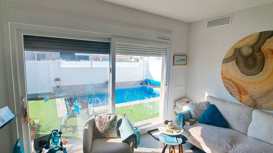 Villa · Reventa - Pilar de la Horadada · Alicante · España Villa · Reventa - Pilar de la Horadada · Alicante · España