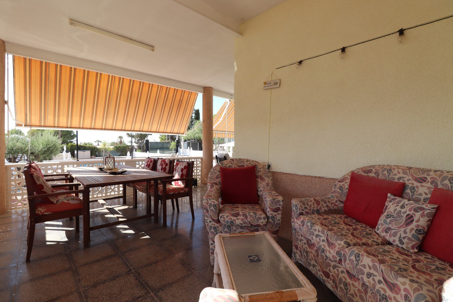 Country house · Resale - Crevillente · Alicante · Spain Country house · Resale - Crevillente · Alicante · Spain