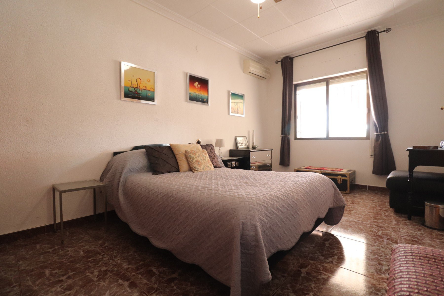 Country house · Resale - Crevillente · Alicante · Spain Country house · Resale - Crevillente · Alicante · Spain