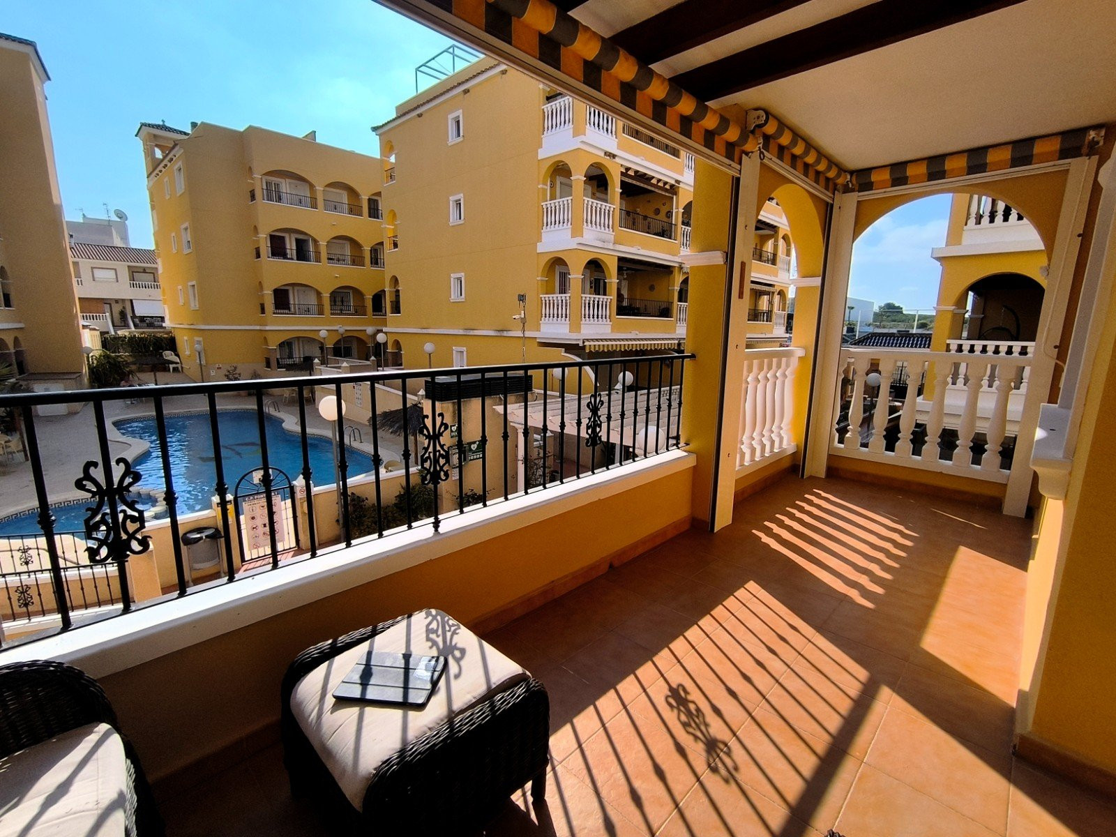 Apartamento · Reventa - Algorfa · Alicante · España Apartamento · Reventa - Algorfa · Alicante · España