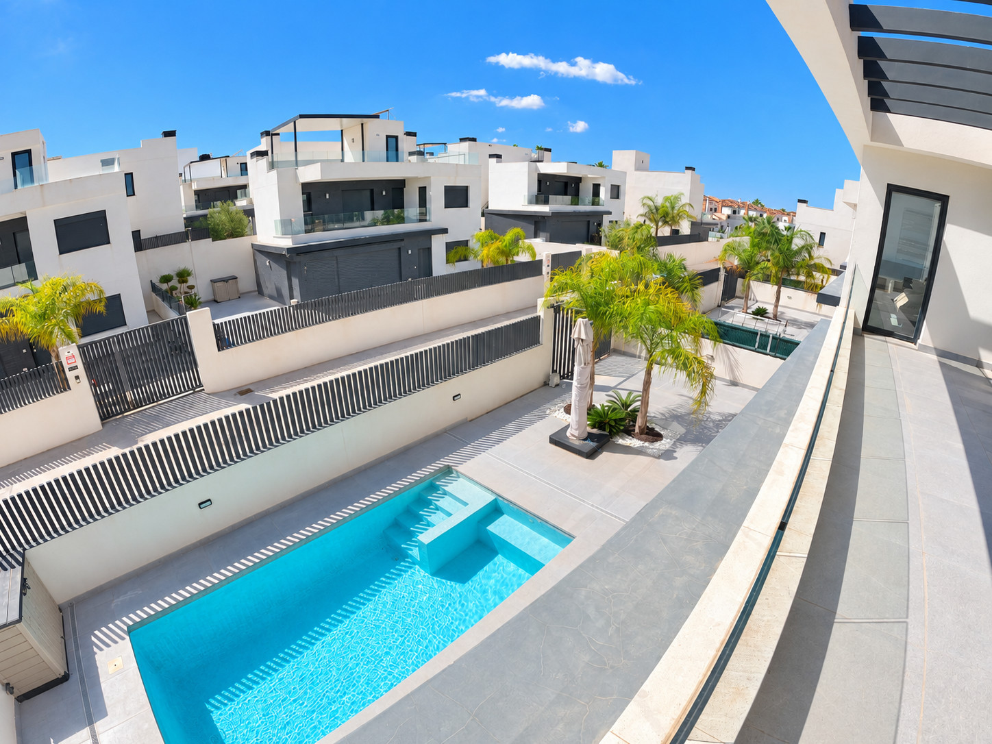 Vrijstaande villa te koop in Algorfa