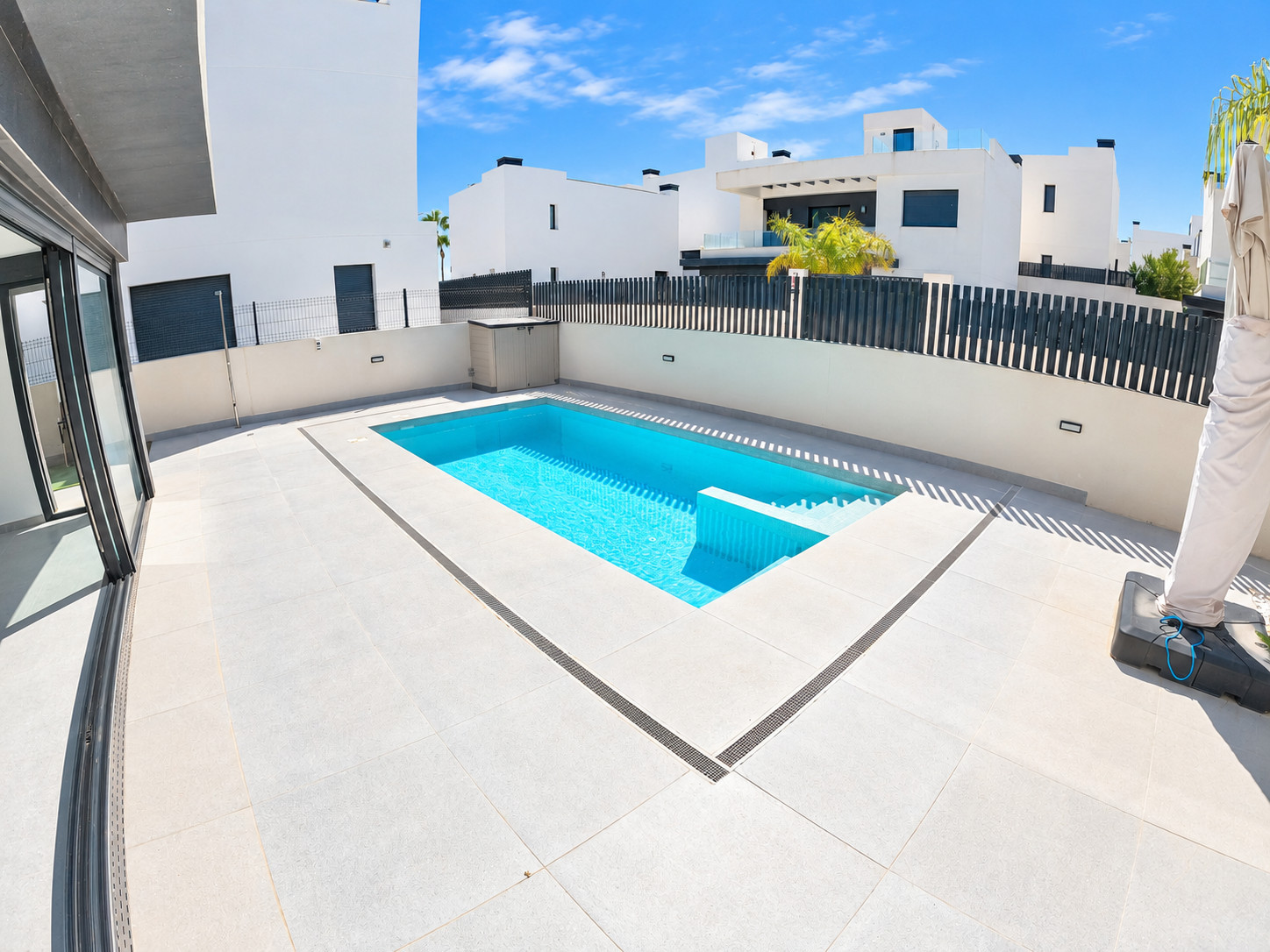 Vrijstaande villa te koop in Algorfa