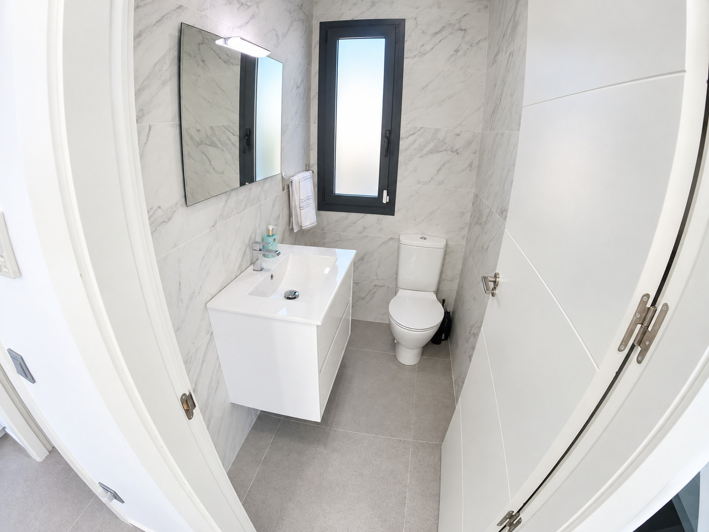 Vrijstaande villa te koop in Algorfa