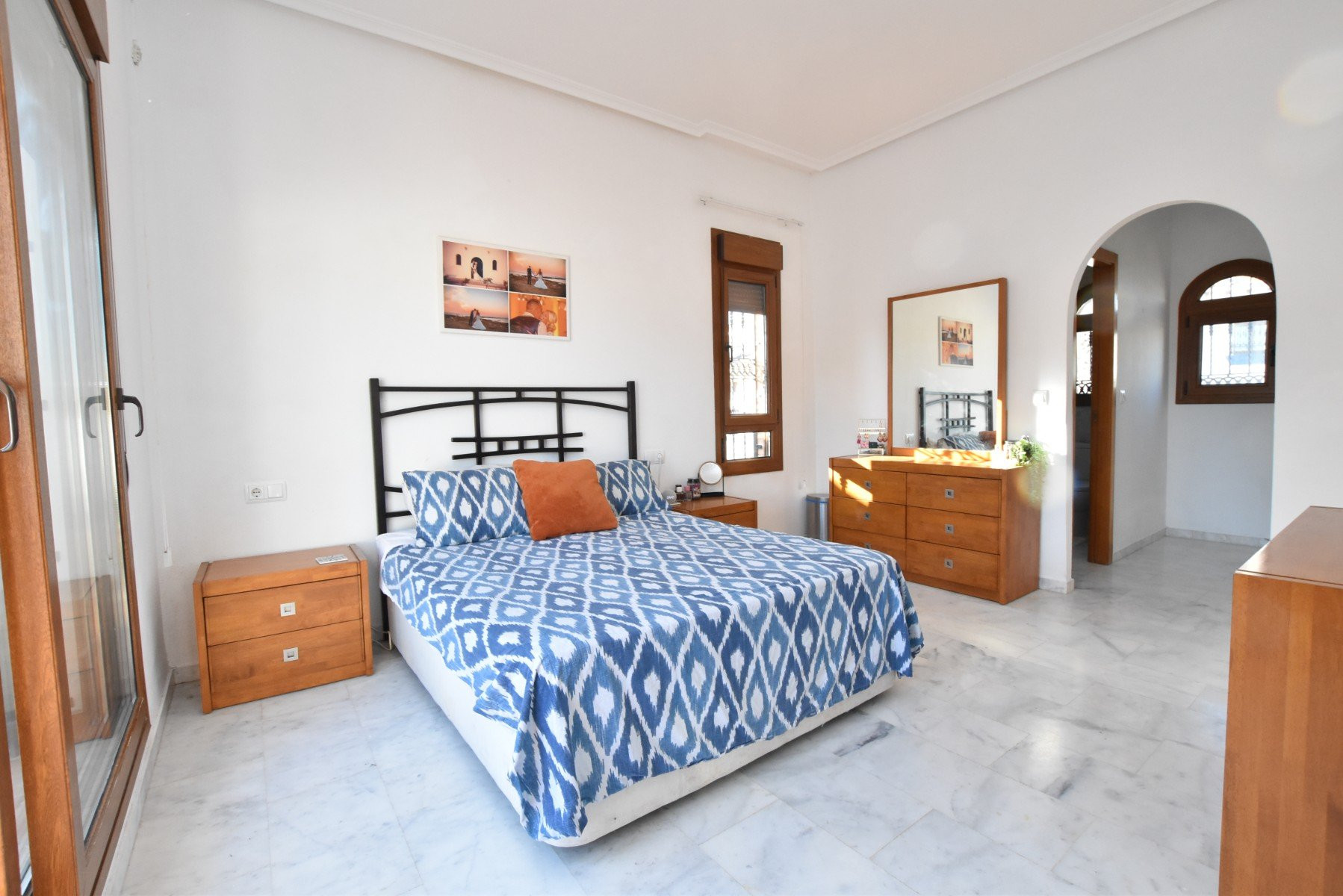 Villa · Resale - Algorfa · La Finca Golf Resort · Alicante · Spain