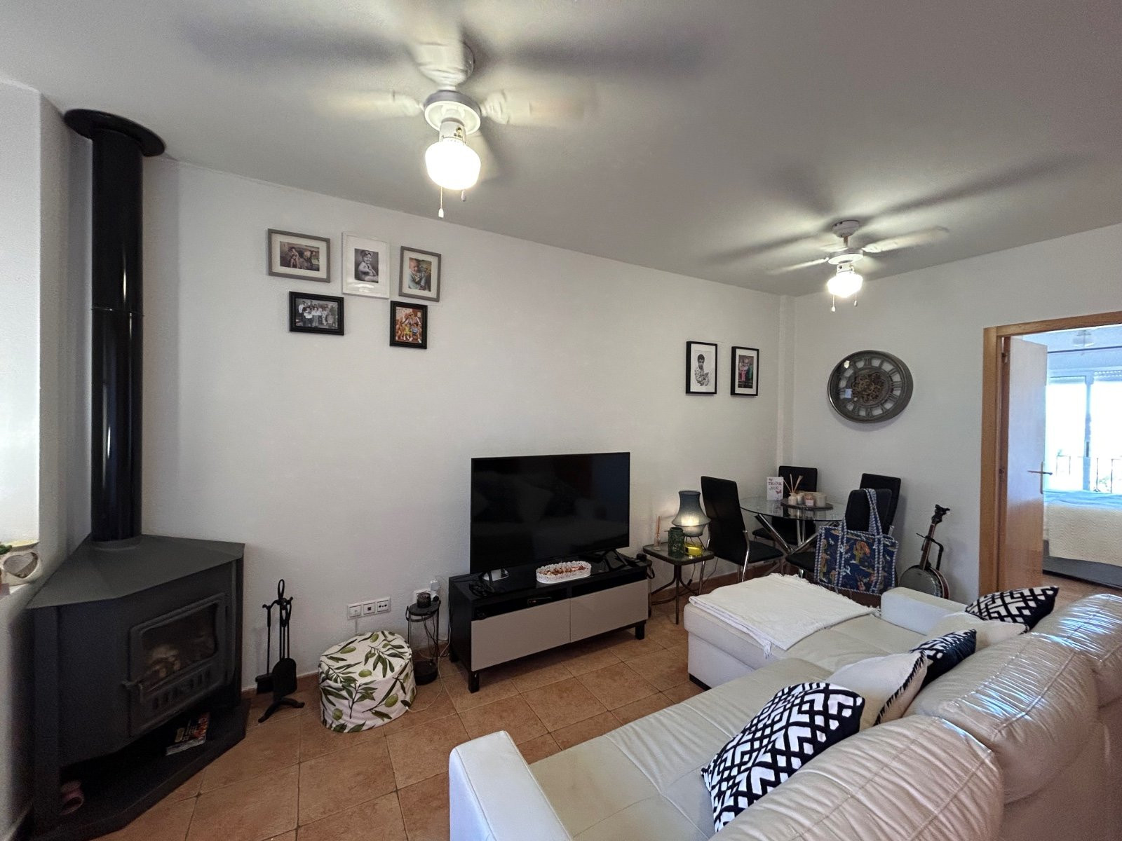 Apartment · Resale - Orihuela · Alicante · Spain Apartment · Resale - Orihuela · Alicante · Spain