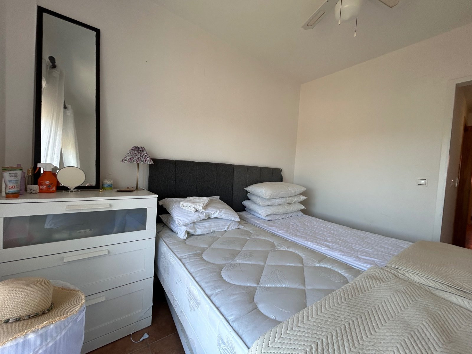 Apartment · Resale - Orihuela · Alicante · Spain Apartment · Resale - Orihuela · Alicante · Spain