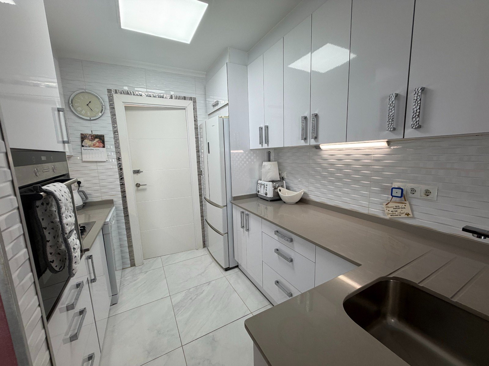 Apartment · Resale - Orihuela · Alicante · Spain Apartment · Resale - Orihuela · Alicante · Spain