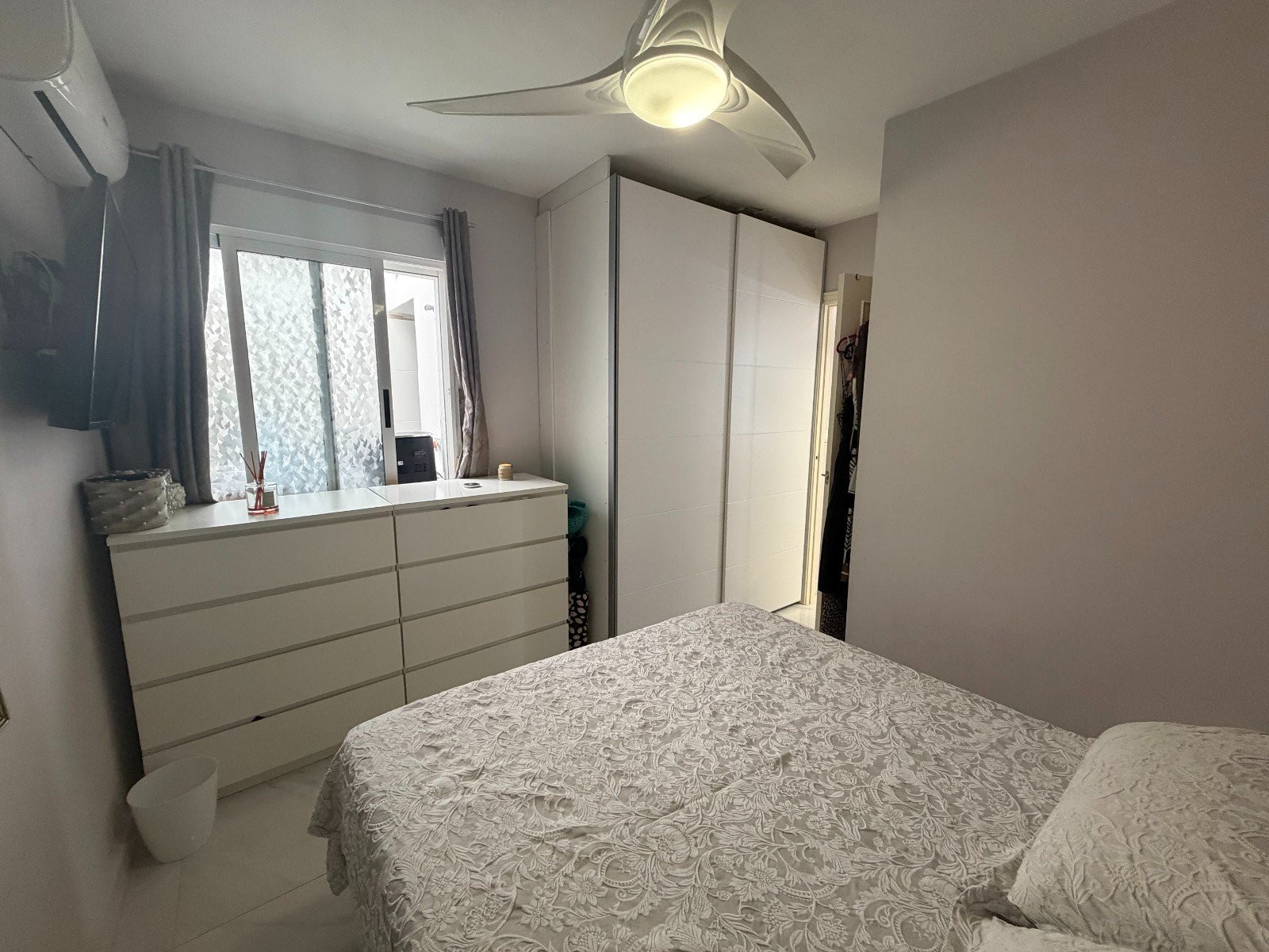 Apartment · Resale - Orihuela · Alicante · Spain Apartment · Resale - Orihuela · Alicante · Spain