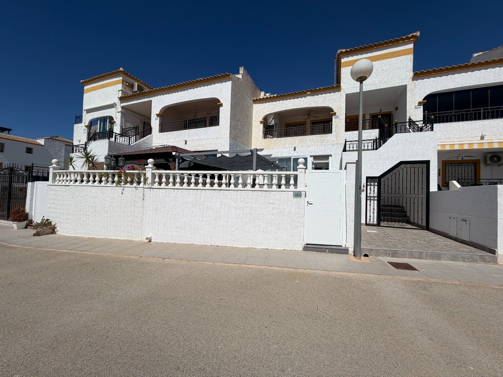 Apartment · Resale - Orihuela · Alicante · Spain Apartment · Resale - Orihuela · Alicante · Spain