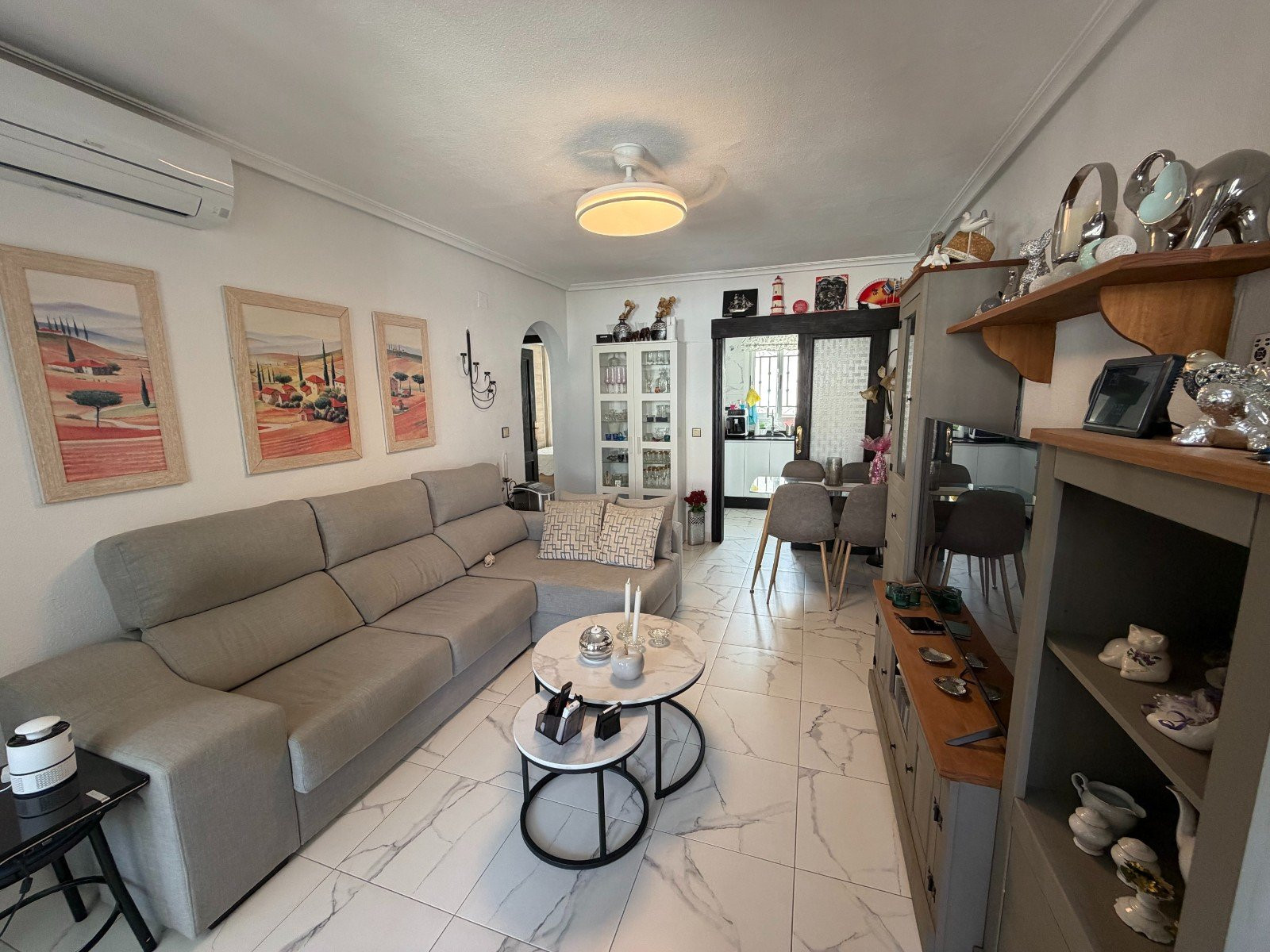 Apartment · Resale - Orihuela · Alicante · Spain Apartment · Resale - Orihuela · Alicante · Spain