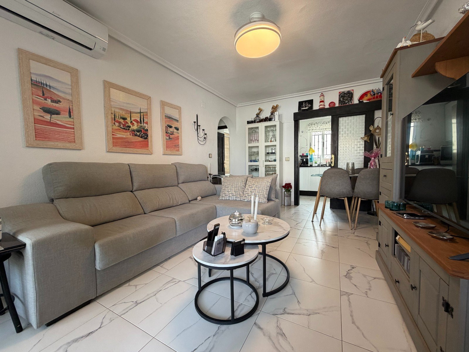 Apartment · Resale - Orihuela · Alicante · Spain Apartment · Resale - Orihuela · Alicante · Spain