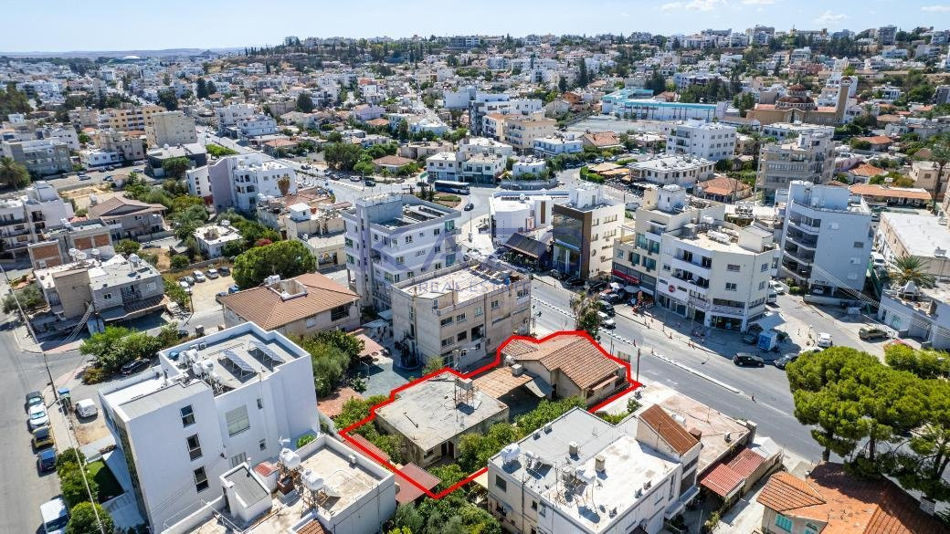 Commercial plot of 718 m² on Larnakos Avenue, Aglantzia photo 4