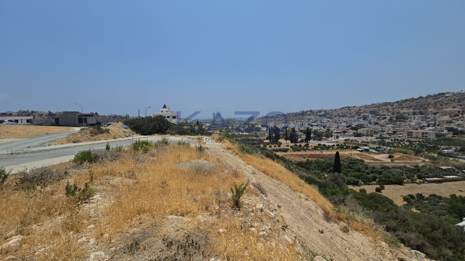885 m² sea view building plot in Germasoyeia, Limassol photo 2