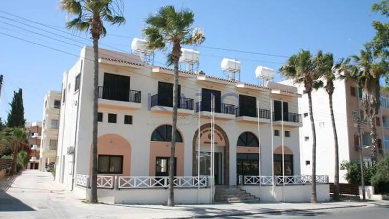 HoReCa 2500 m² for sale in Agios Theodoros, Paphos, Cyprus