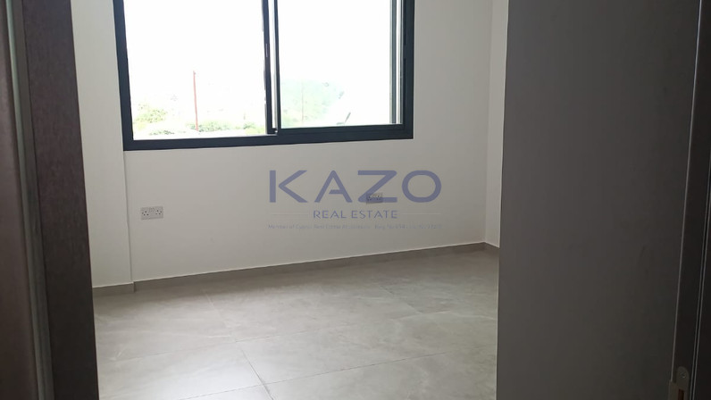 Office 100 m² for rent in Pyrgos, Limassol, Cyprus