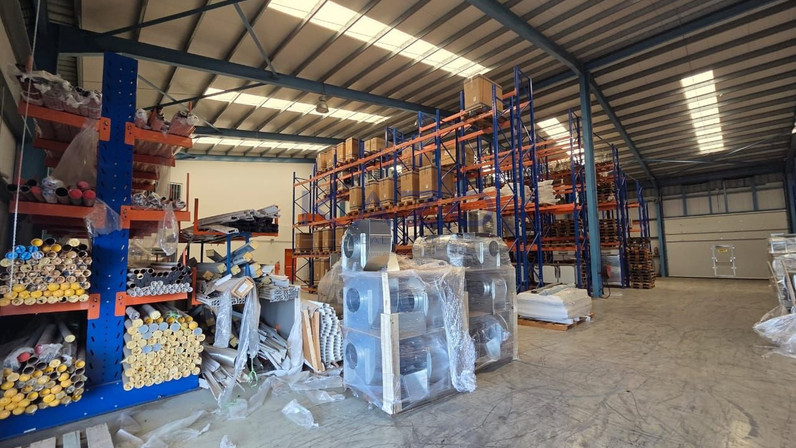 Warehouse 750 m² for rent in Agios Sylas, Ypsonas, Limassol, Cyprus