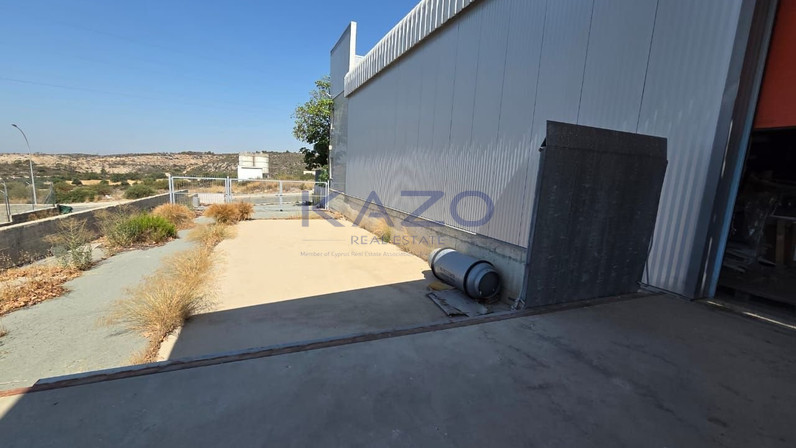 Warehouse 750 m² for rent in Agios Sylas, Ypsonas, Limassol, Cyprus