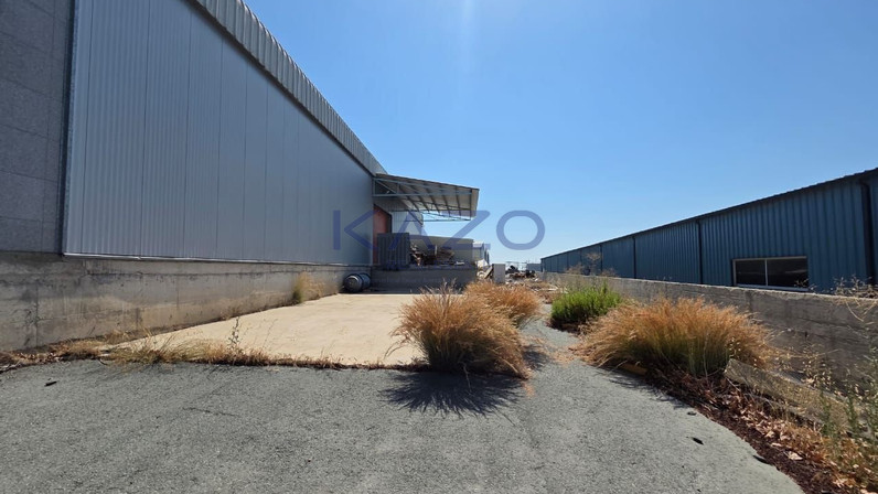 Warehouse 750 m² for rent in Agios Sylas, Ypsonas, Limassol, Cyprus