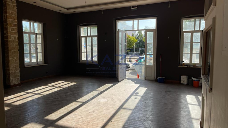Building 820 m² for rent in City Center - Agia Napa, Limassol, Cyprus