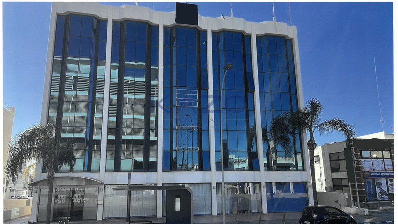 Building 1315 m² for rent in Agios Georgios Xavouzas, Limassol, Cyprus