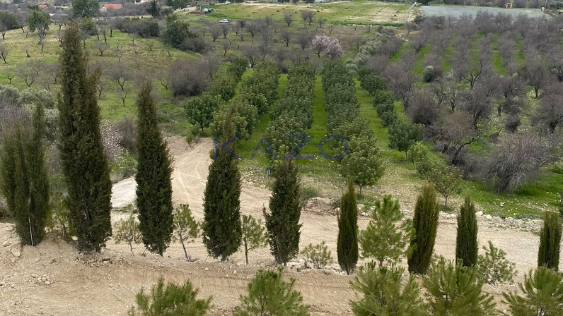 Plot of land for sale 4060 m² in Limnatis, Limassol, Cyprus