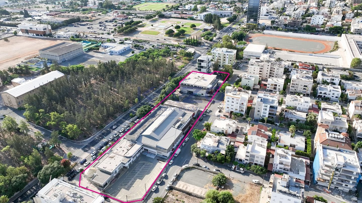Three commercial plots totalling 8,094 m² on Limassol Avenue photo 8
