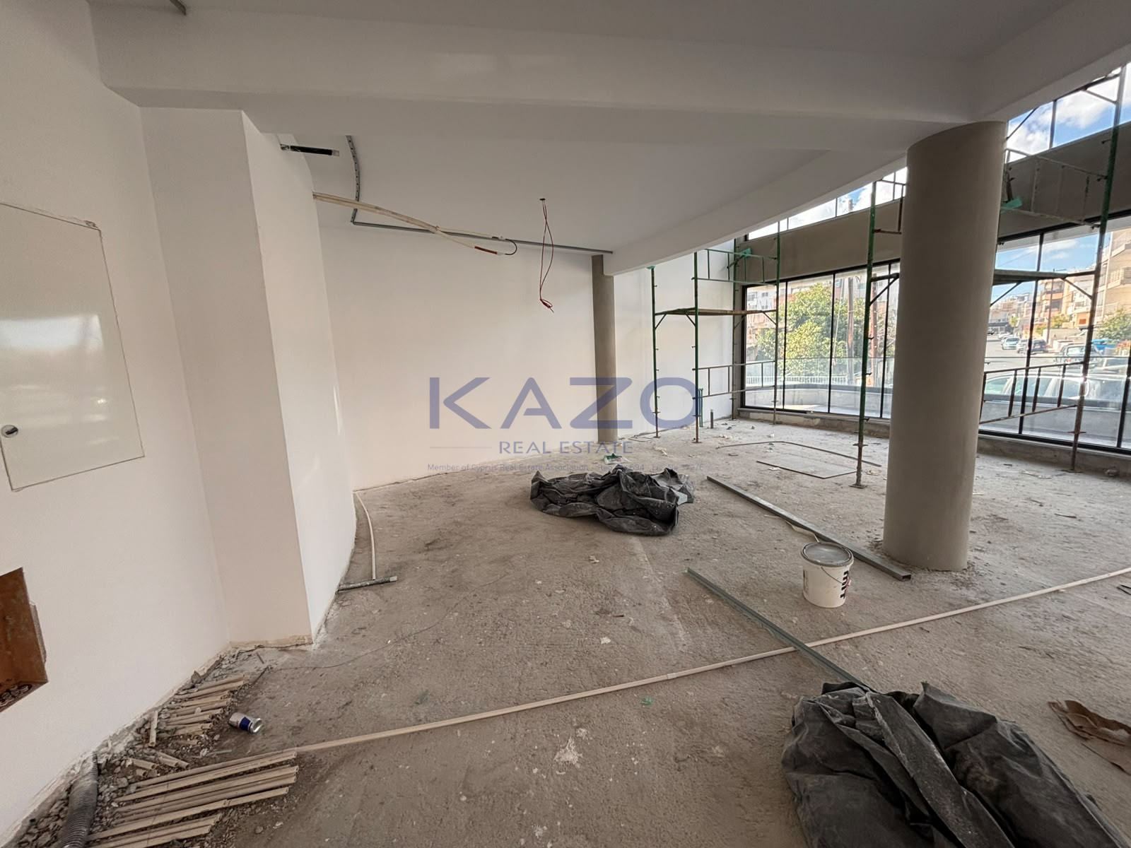 Key-ready whole office building for rent in Makedonias photo 10