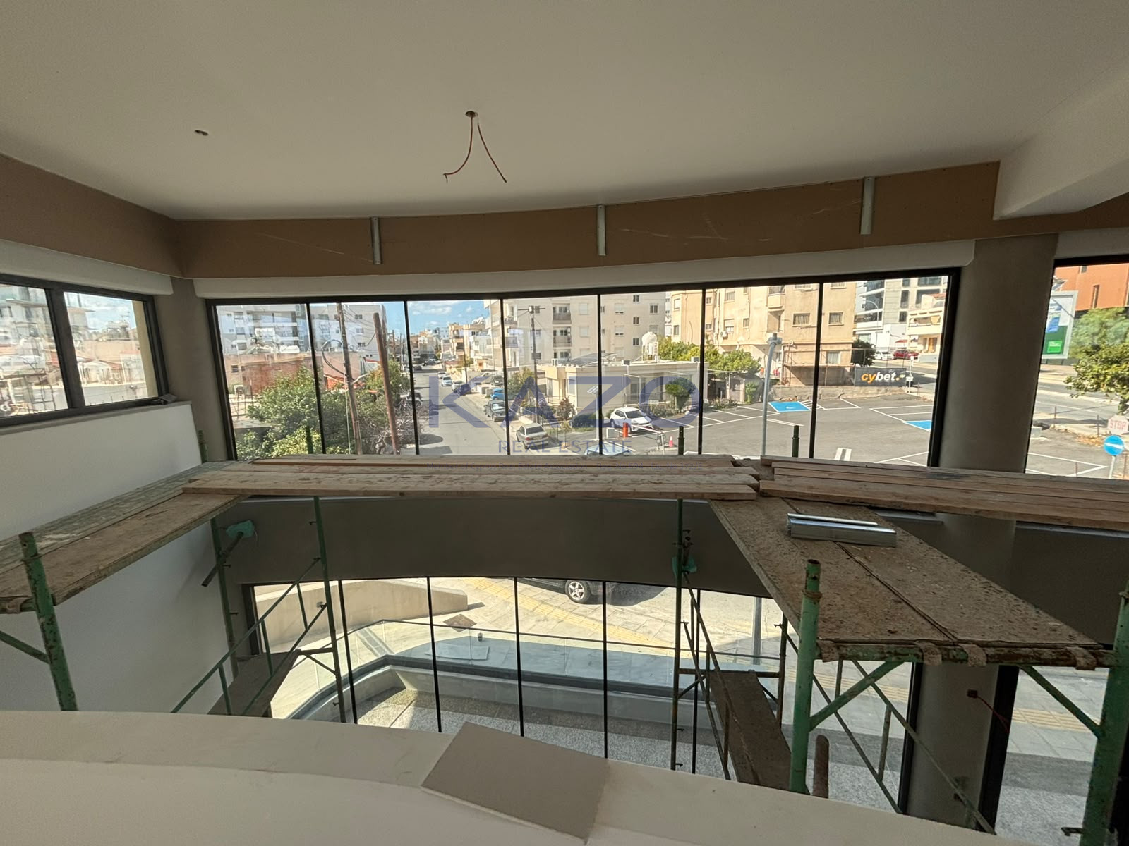 Key-ready whole office building for rent in Makedonias photo 14